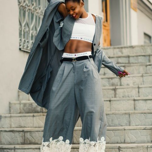 Pantalón ancho